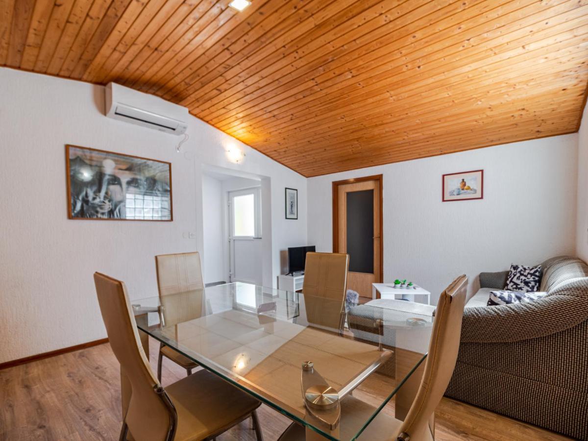 Apartmani Arijana Медулин Экстерьер фото