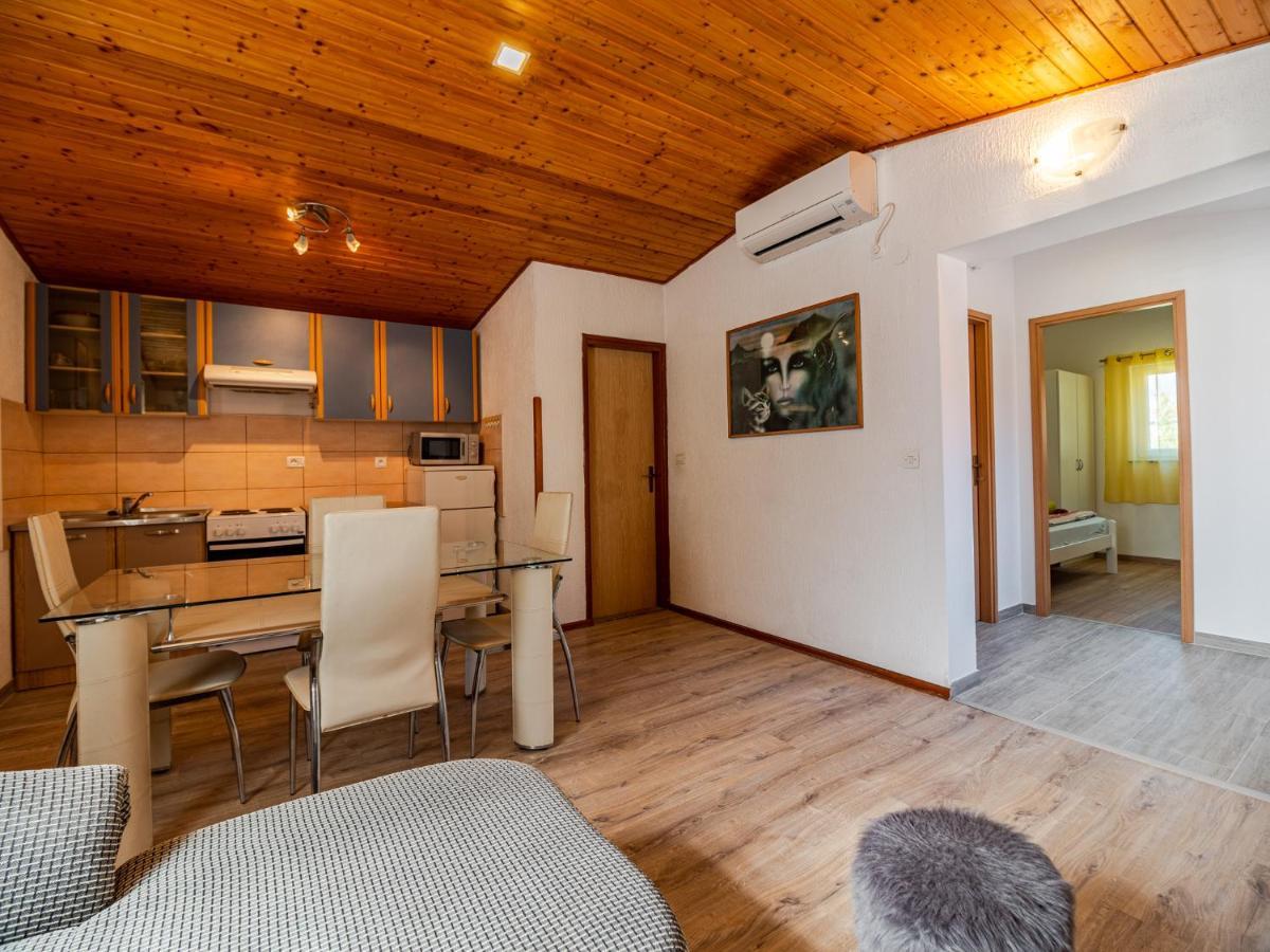 Apartmani Arijana Медулин Экстерьер фото