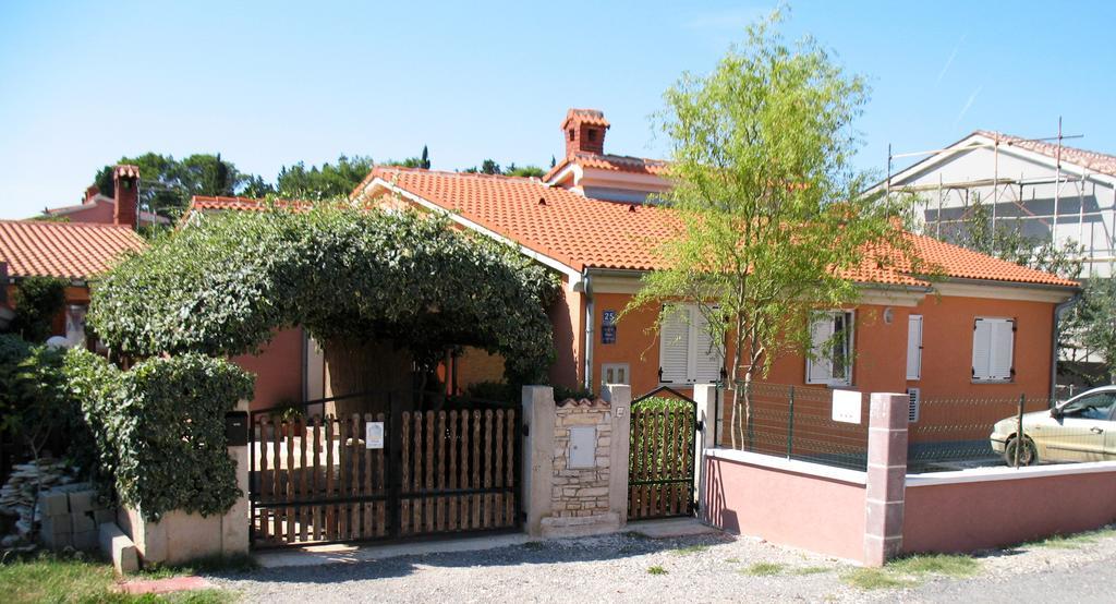 Apartmani Arijana Медулин Номер фото