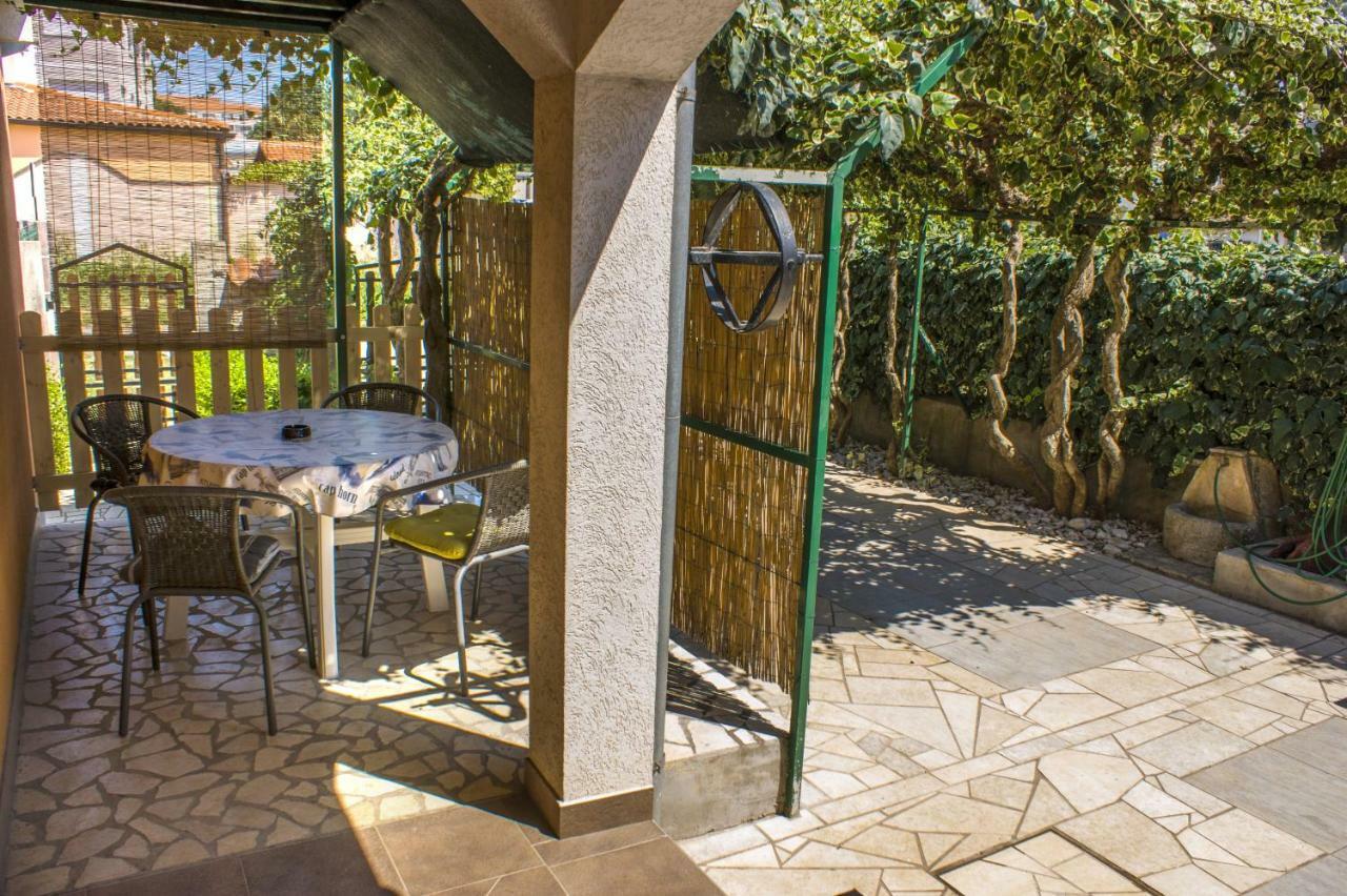 Apartmani Arijana Медулин Экстерьер фото